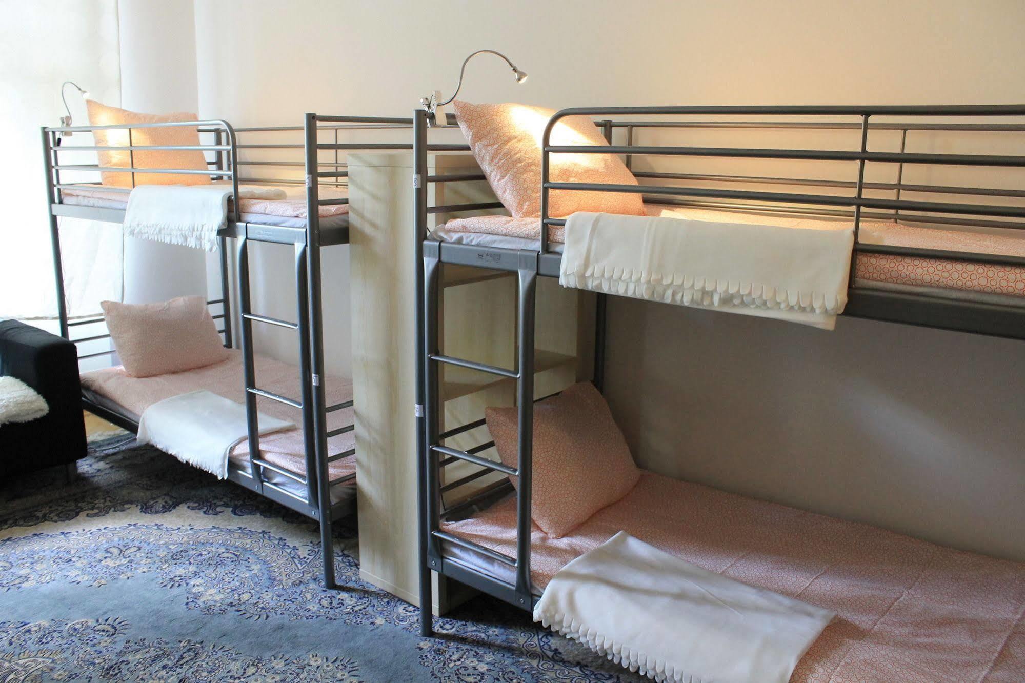 Na Smetance Hostel *